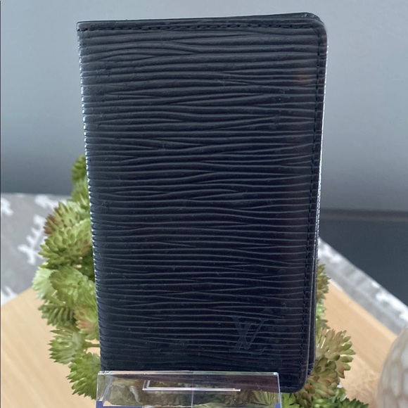 Louis Vuitton Black Epi Leather Card Holder - Picture 1 of 9